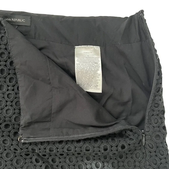 Banana Republic Shorts Eyelet Lace Dressy Black 12 Style 404156-00 - Picture 8 of 15
